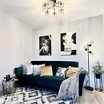Apartment New Stylish Center *