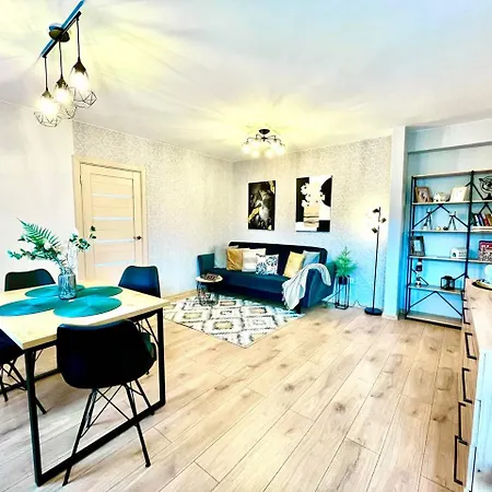 New Stylish Center Apartment Narva