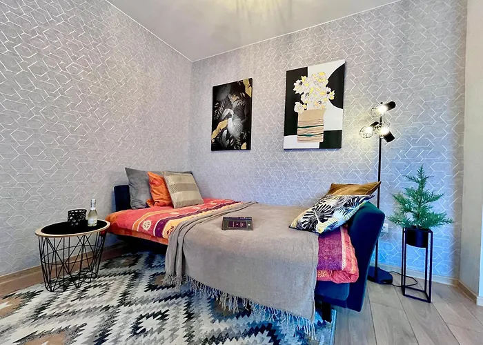 New Stylish Center شقة